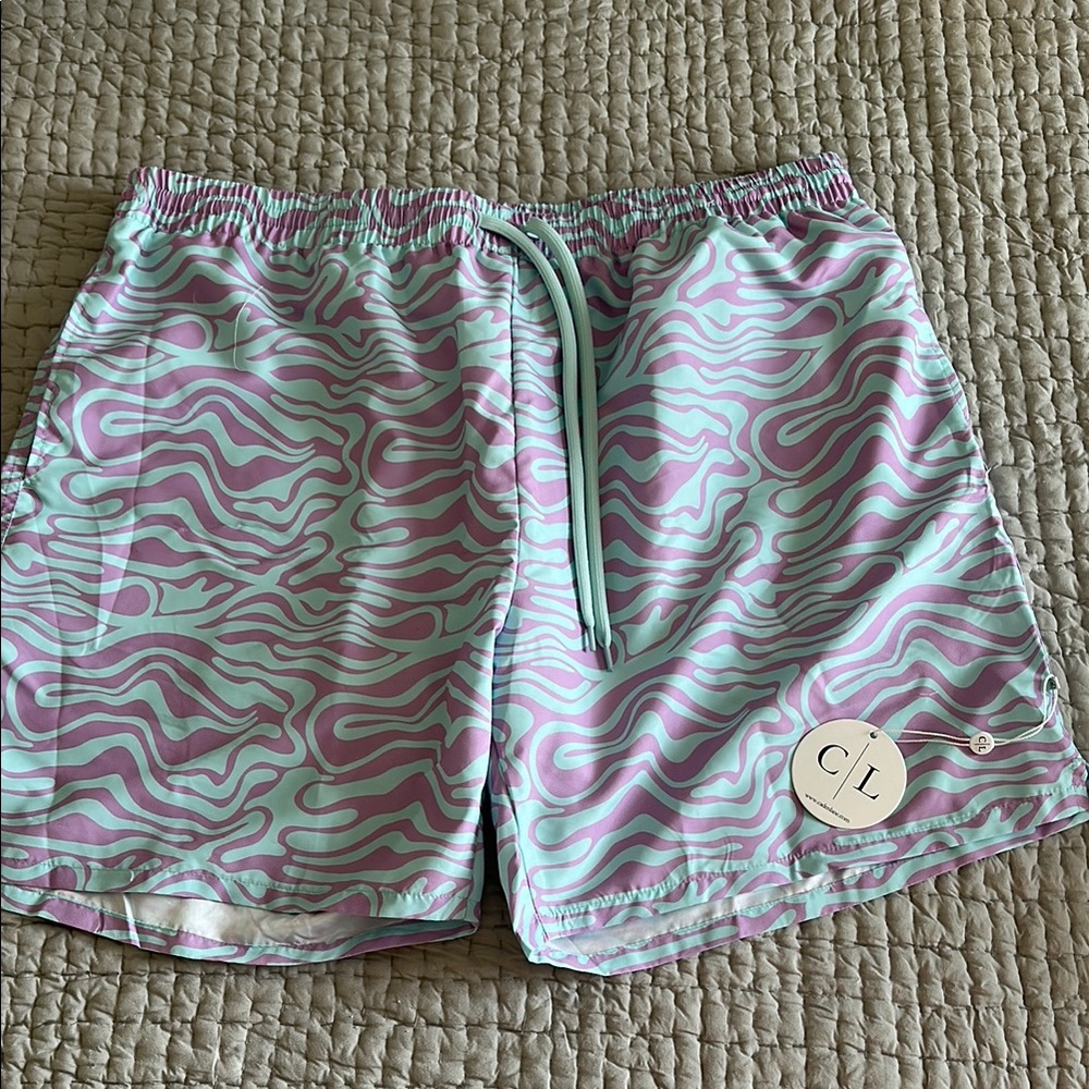 NWT Caden Lane Men’s Wavy Days Swim Trunks